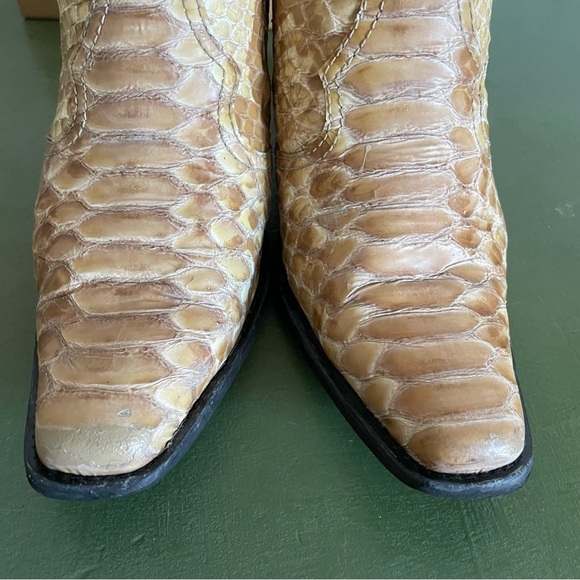 Ganni Python MARYSE Chelsea Boots w Cowboy Style Heels *Portugal* - Picture 11 of 12